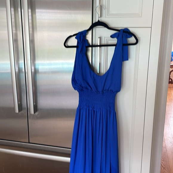 Royal blue long dress, size medium - Picture 4 of 6